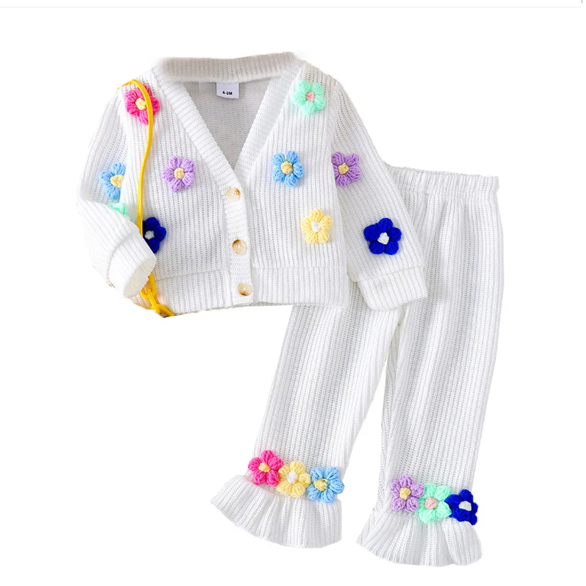 Cozy Bloom Knitwear Set – Colorful Flower Appliqué (1-4 Years)